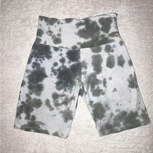 LOVE PEACE AND LAZY DAYS Tie Dye Yoga Gym Biker Exercise High Waist Shorts